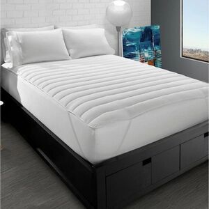 Ella Jayne Big and Soft Mattress Pad - Full, White